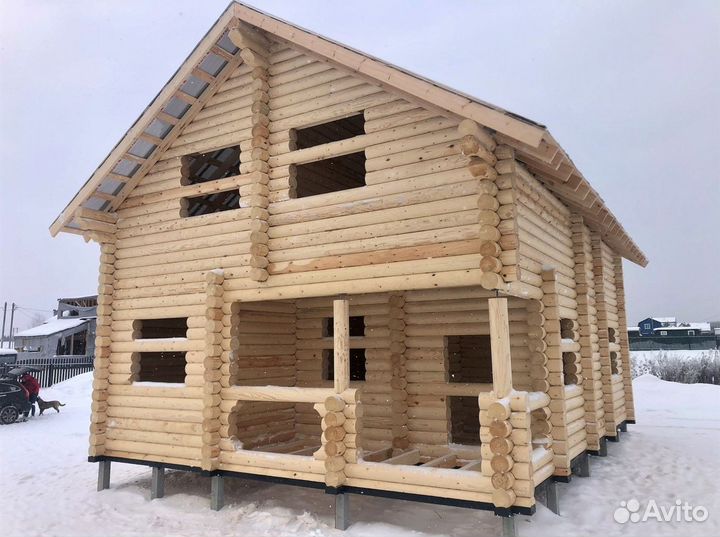 Строительство сруба дома из бревна