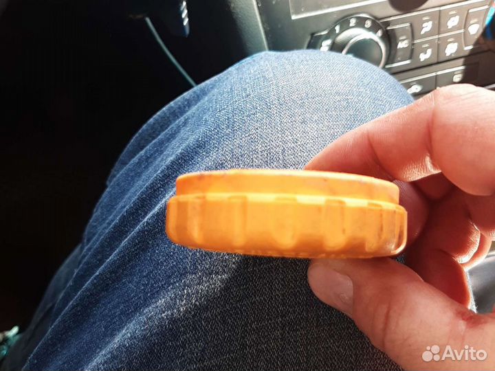 Крышка расширительного бачка