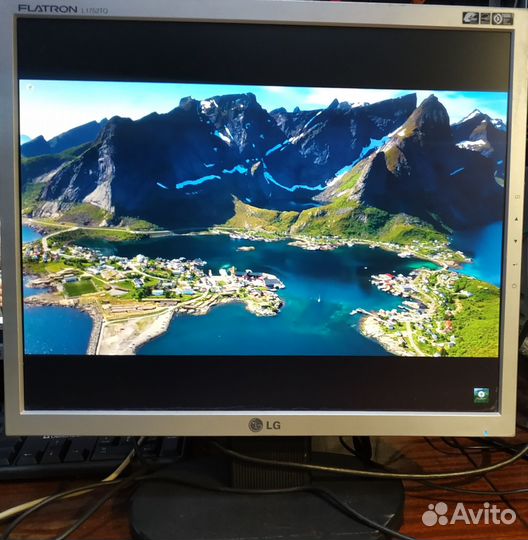 Монитор 17 дюймов LG