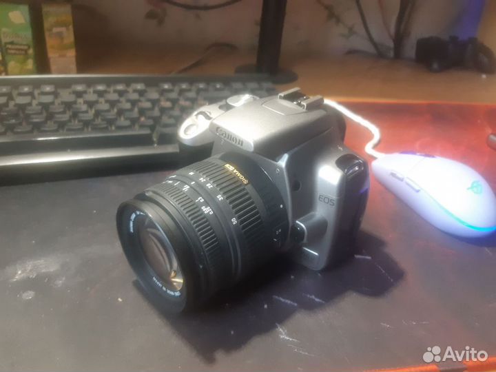 Зеркальный фотоаппарат Canon EOS 350D