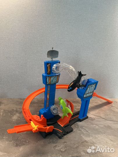 Hot wheels Aэропорт
