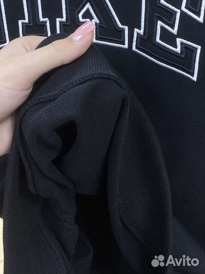 Свитшот мужской Nike с вышивкой