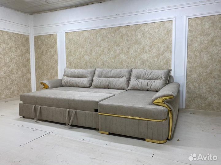 Диван мягкий