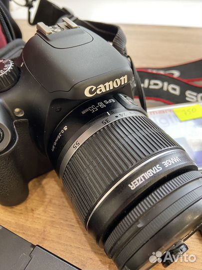 Зеркальный фотоаппарат canon 550d