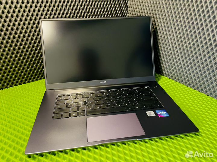 Ноутбук honor MagicBook X15 i5-10Th/SSD512