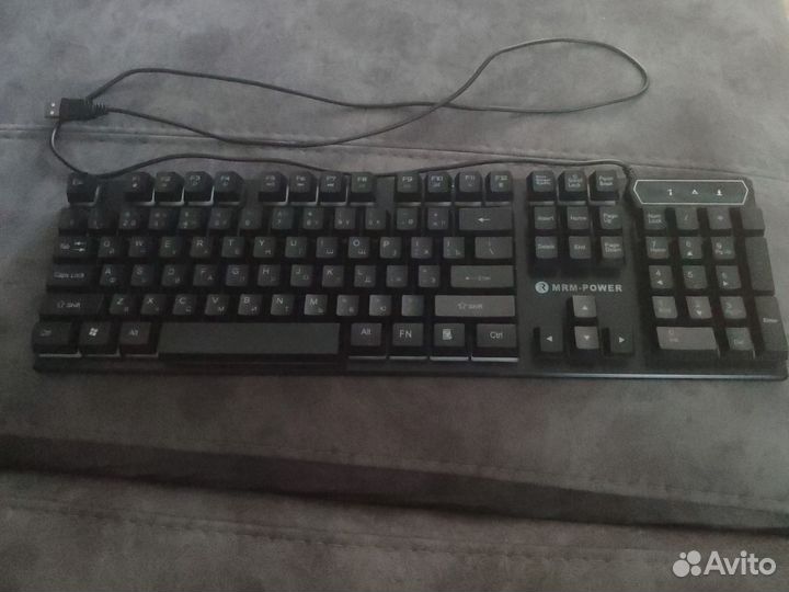 Игровая клавиатура с подсветкой