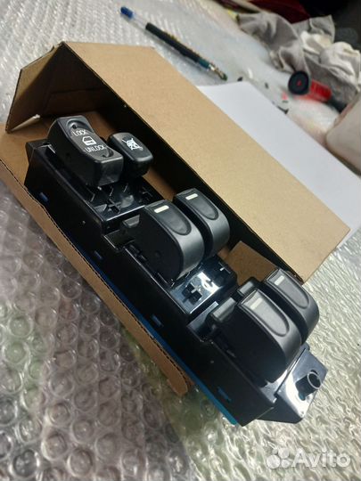 Блок кнопок стеклоподъемников Ховер н 5