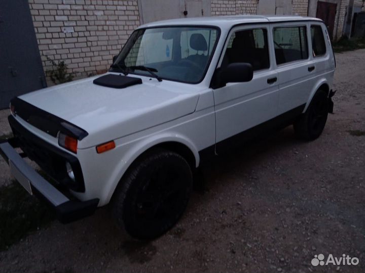 LADA 4x4 (Нива) 1.7 МТ, 2016, 112 000 км