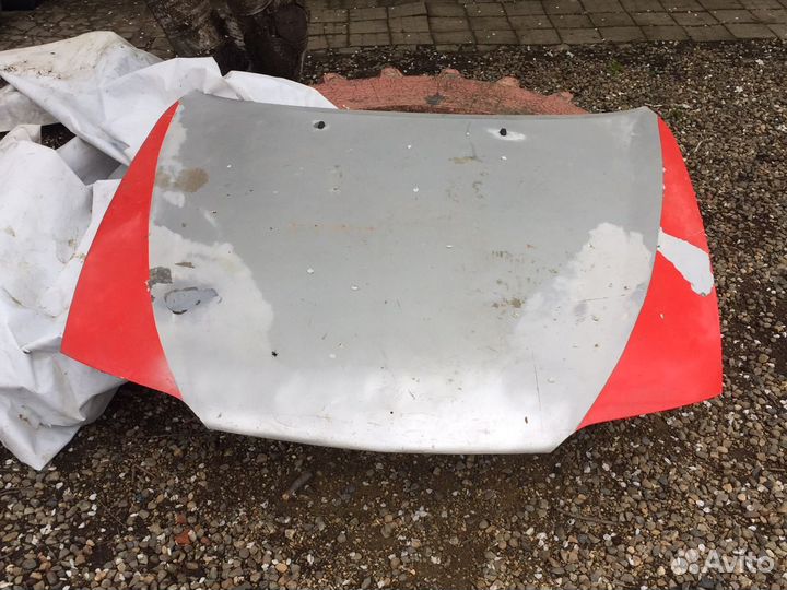 Капот toyota curren st206