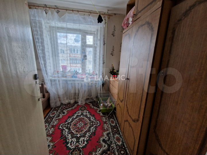 Комната 7,8 м² в 5-к., 4/5 эт.