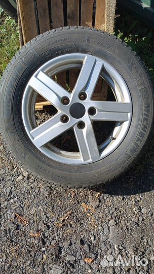 Шины michelin 195/65 R15 зимние нешипованные