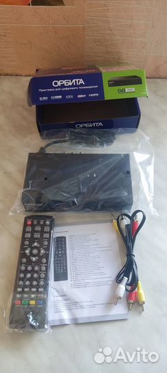 Телевизор Sony Wega Trinitron с тв приставкой ново