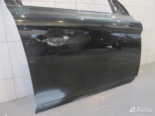 Дверь передняя правая Volvo XC60