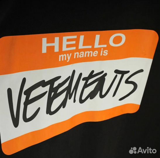 Футболка vetements