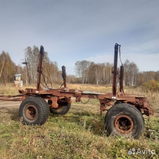 Прицеп лесовозный