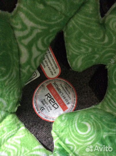 Шлем сноубордический женский и очки