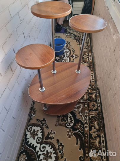 Полка для цветов