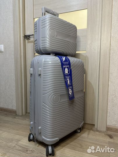 Чемодан на колесах