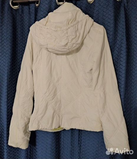 Куртка белая демисезонная