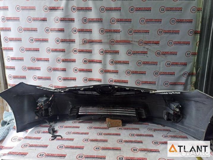 Бампер передний toyota prius