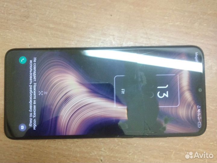 Мобильные телефоны бу TCL 10se