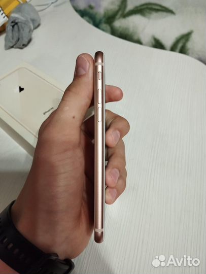 iPhone 8, 256 ГБ
