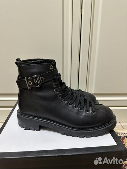 Ботинки женские