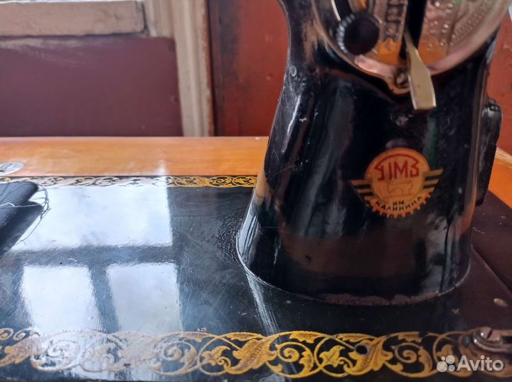 Швейная машина