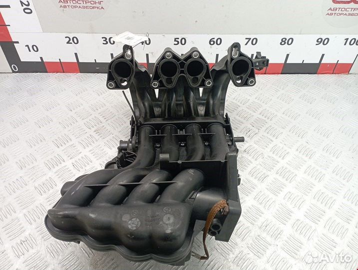 Коллектор впускной для Volkswagen Golf 4