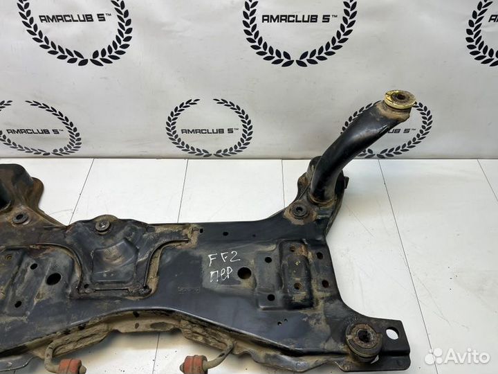 Передний подрамник Ford Focus 2 купе 2.0 aoda 2006