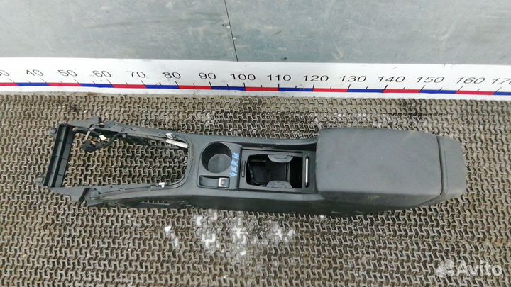 Подлокотник Opel Astra H/Family рест. 2012