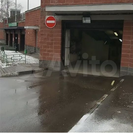 Машиноместо, 21 м²