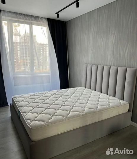 Кровать двухспальная новая