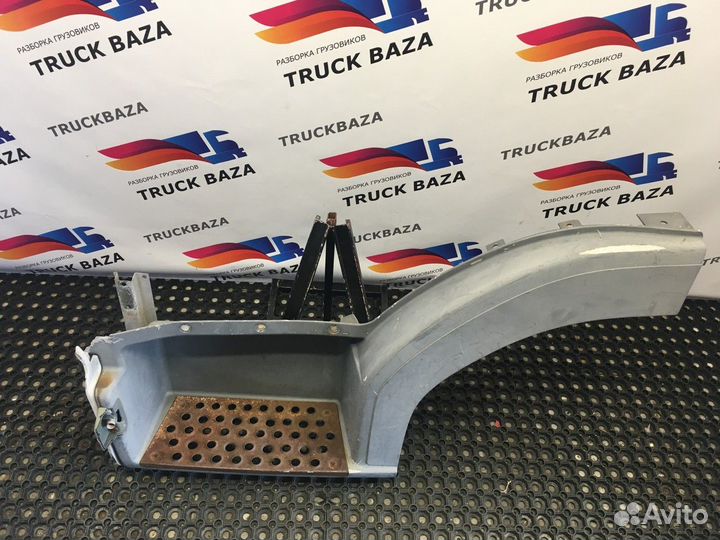 Корпус подножек левый Mercedes-Benz Atego