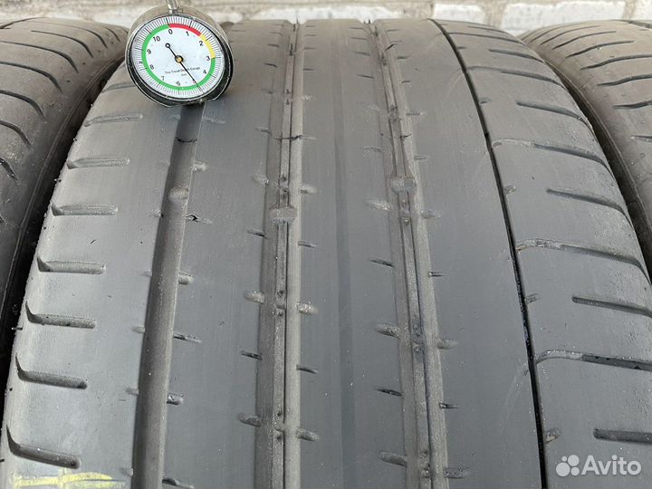Pirelli P Zero 295/35 R21