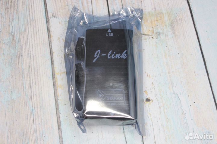 Высокоскоростной эмулятор-отладчик J-Link V8 USB