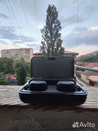 Без проводные наушники