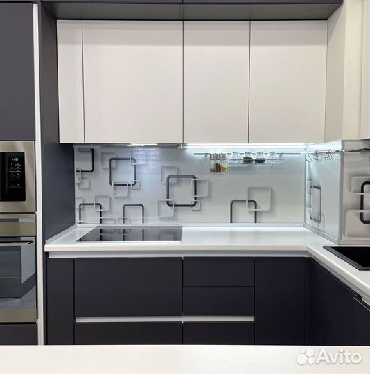 Кухня на заказ. Доставка и сборка