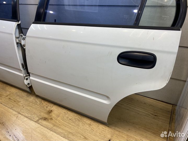 Двери задние Honda Partner EY6