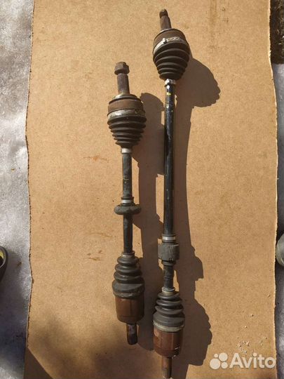 Привод передний правый Honda civic 4d