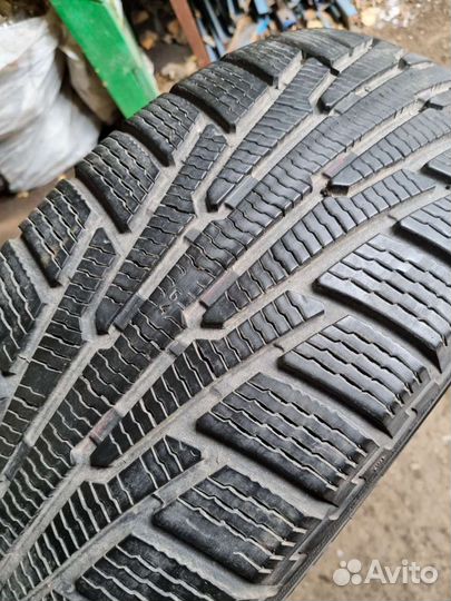 Nokian Tyres Hakkapeliitta R 235/55 R19 105R