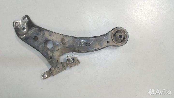 Рычаг подвески Toyota Camry XV50, 2012