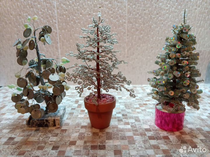 Елочки из бисера
