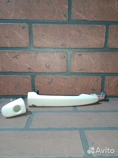 Ручка двери внешняя toyota wish ZNE10G 1zzfe FR/RH