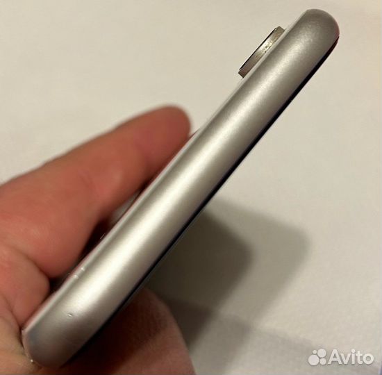 Телефон iPhone хр