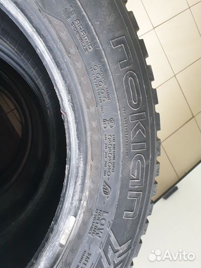 Nokian Tyres Hakkapeliitta 7 215/65 R17 95H