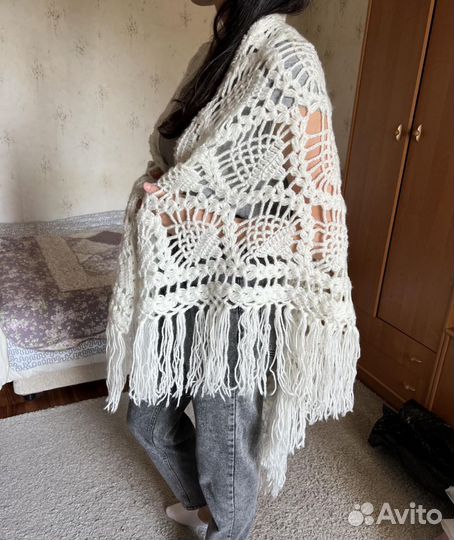 Шаль шерстяная