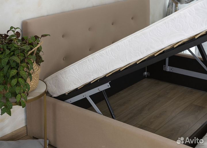 Кровать с подъемным механизмом + матрас 200х200