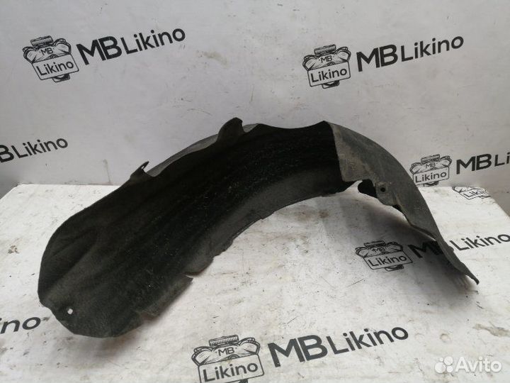 Подкрылок задний правый Mercedes W221 Rest