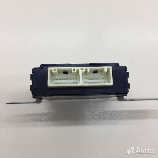 Блок электронный Lexus ES SV60 2012